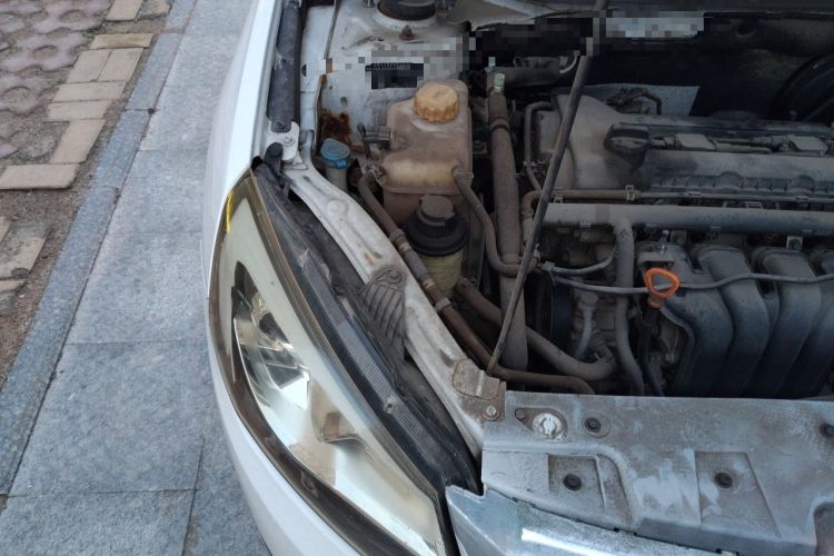 Used Chery Arrizo 7 2015 1.6L Manual Zhi Ling Edition Engine Bay Right