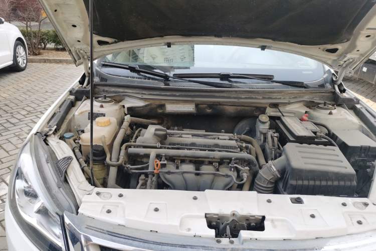 Used Chery Arrizo 7 2015 1.6L Manual ZhiShang Edition Engine Bay Right