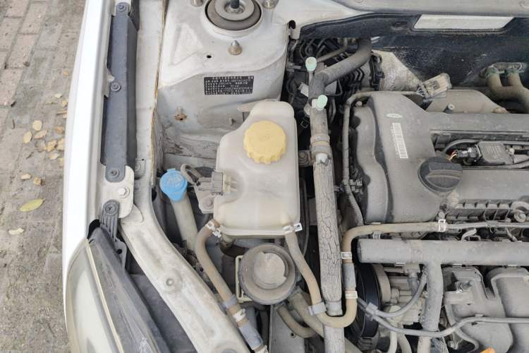 Used Chery Arrizo 7 2015 1.6L CVT ZhiShang Edition Engine Bay Right