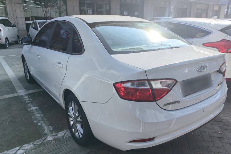 Used Chery Arrizo 7 2015 1.6L Manual Zhi Ling Edition Exterior 3