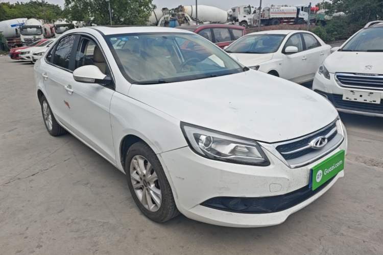 Used Chery Arrizo 7 2015 1.6L CVT ZhiShang Edition Front Right 45 Deg