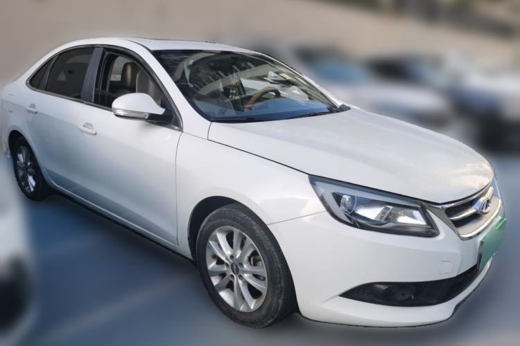 Used Chery Arrizo 7 2015 1.6L Manual ZhiShang Edition Front Right 45 Deg