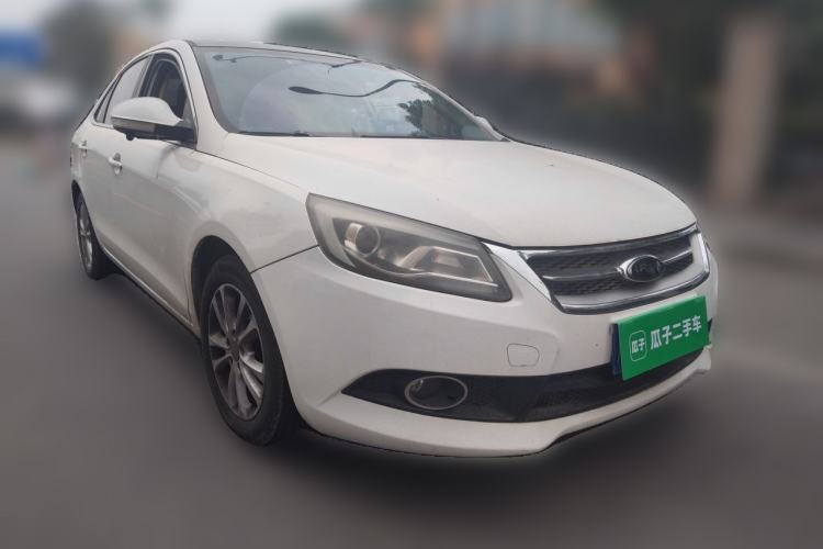 Used Chery Arrizo 7 2015 1.6L Manual ZhiShang Edition Front Right 45 Deg