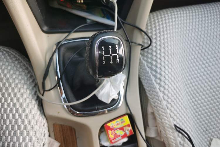 Used Chery Arrizo 7 2015 1.6L Manual ZhiShang Edition Gear Lever