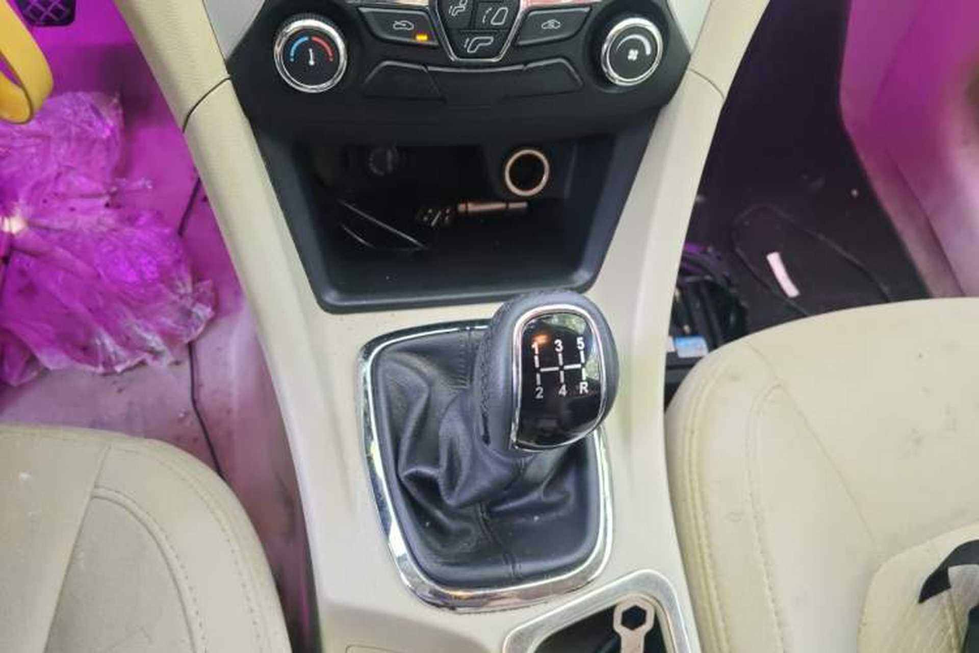 Used Chery Arrizo 7 2015 1.5T Manual Zhi Ling Edition Gear Lever