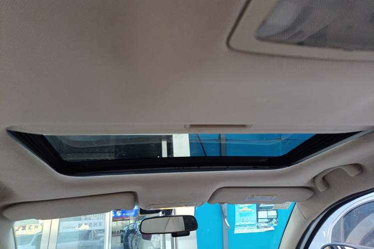 Used Chery Arrizo 7 2015 1.6L Manual ZhiShang Edition Headliner