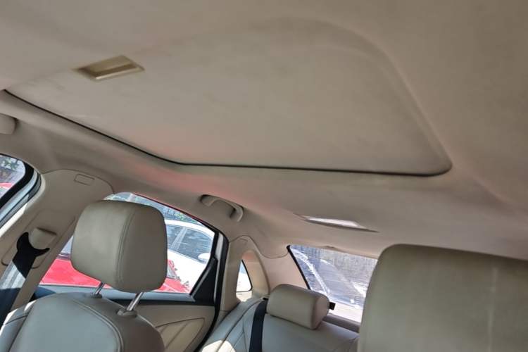 Used Chery Arrizo 7 2015 1.6L CVT ZhiShang Edition Headliner