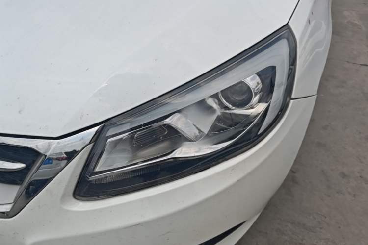 Used Chery Arrizo 7 2015 1.6L CVT ZhiShang Edition Left Front Headlight