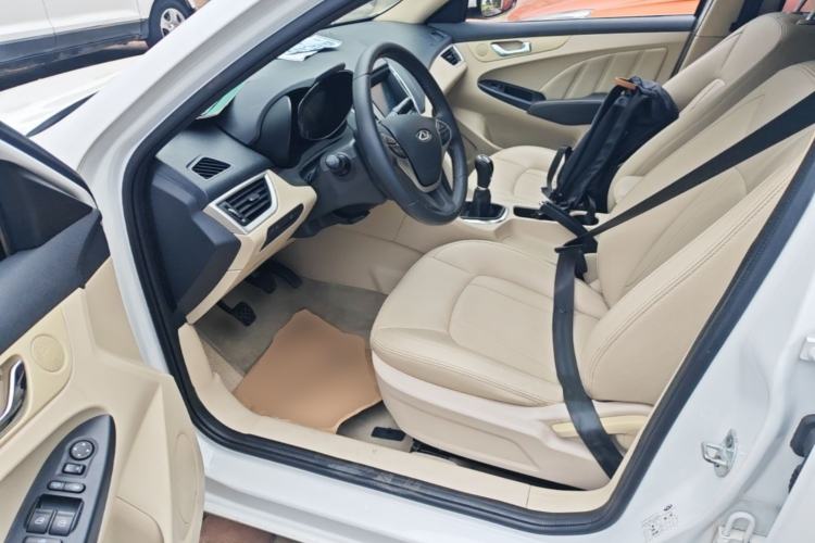 Used Chery Arrizo 7 2015 1.6L Manual ZhiShang Edition Left Front Seat