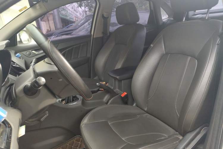 Used Chery Arrizo 7 2015 1.5T Manual ZhiShang Edition Left Front Seat