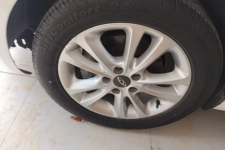 Used Chery Arrizo 7 2015 1.6L Manual Zhi Ling Edition Left Front Wheel Hub