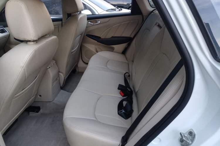 Used Chery Arrizo 7 2015 1.6L Manual ZhiShang Edition Left Rear Seat
