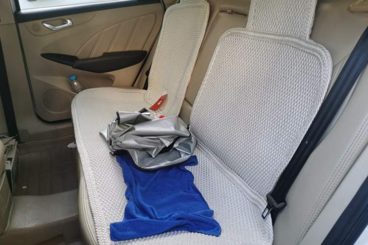 Used Chery Arrizo 7 2015 1.6L Manual ZhiShang Edition Left Rear Seat