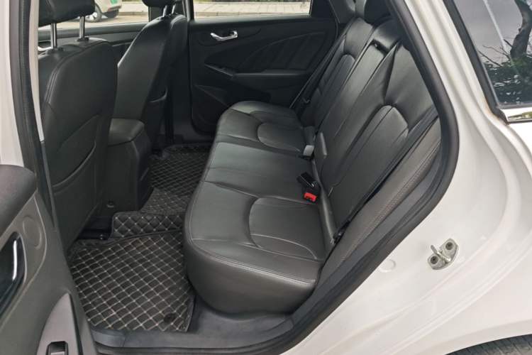 Used Chery Arrizo 7 2015 1.5T Manual ZhiXiang Edition Left Rear Seat