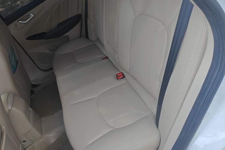 Used Chery Arrizo 7 2015 1.6L Manual ZhiShang Edition Left Rear Seat