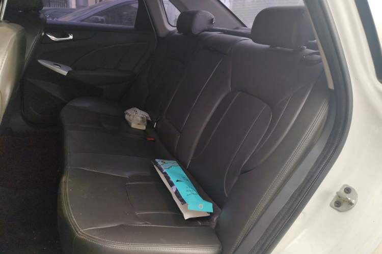 Used Chery Arrizo 7 2015 1.5T Manual ZhiShang Edition Left Rear Seat
