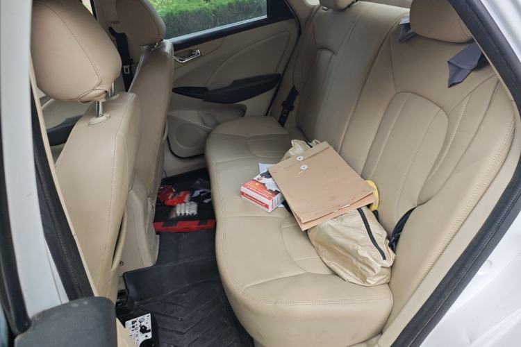 Used Chery Arrizo 7 2015 1.5T Manual ZhiShang Edition Left Rear Seat