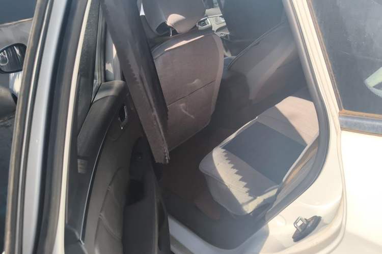 Used Chery Arrizo 7 2015 1.5T Manual ZhiXiang Edition Left Rear Seat