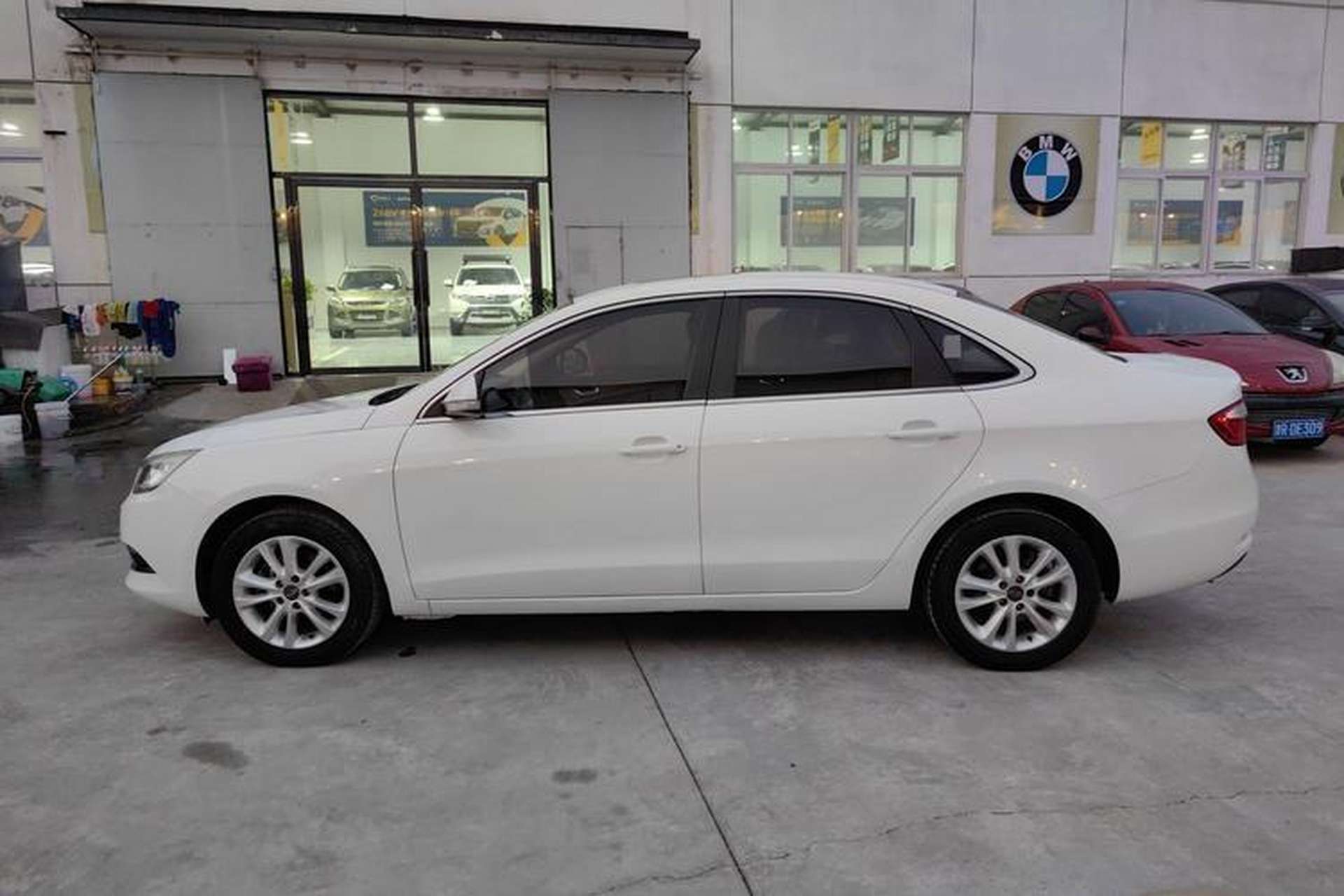Used Chery Arrizo 7 2015 1.6L Manual ZhiShang Edition Left Side