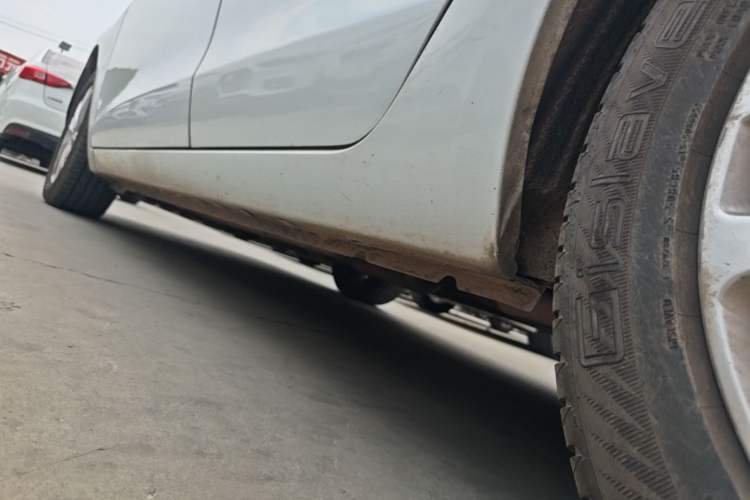 Used Chery Arrizo 7 2015 1.6L CVT ZhiShang Edition Left Side Sill