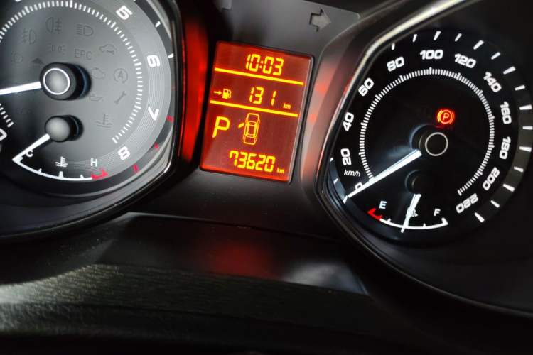 Used Chery Arrizo 7 2015 1.6L CVT Zhiling Edition Odometer Close Up