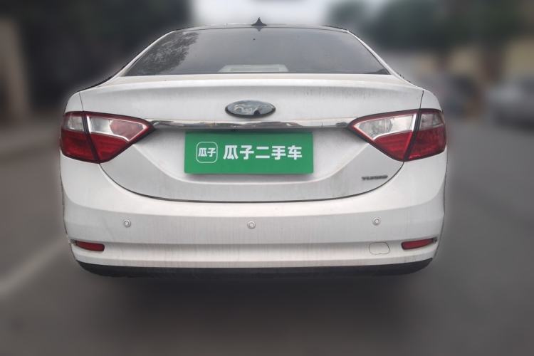 Used Chery Arrizo 7 2015 1.6L Manual ZhiShang Edition Rear