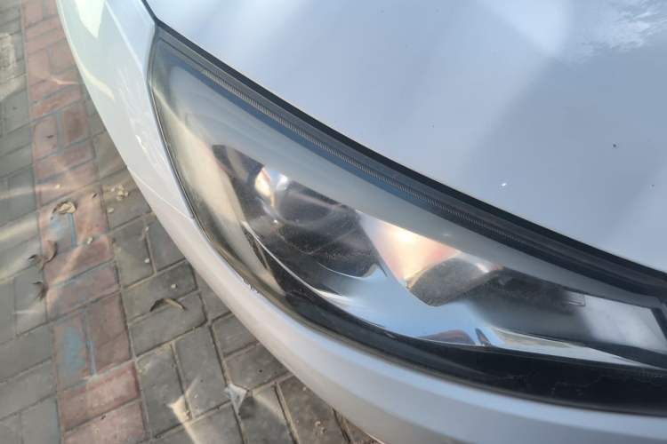 Used Chery Arrizo 7 2015 1.5T Manual ZhiXiang Edition Right Front Headlight