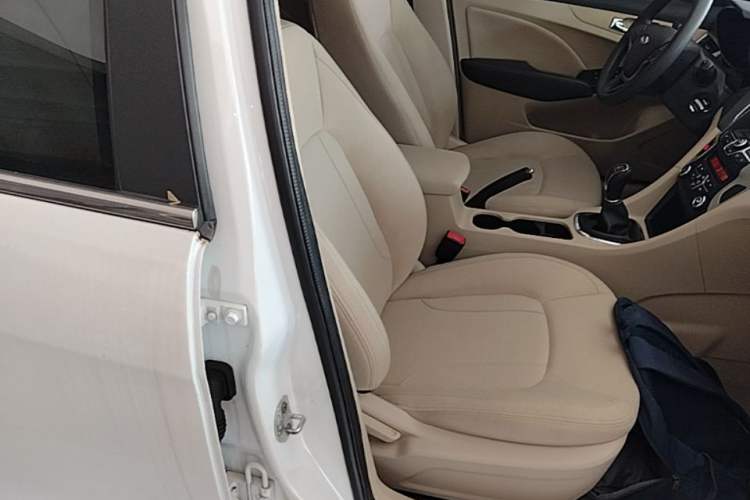 Used Chery Arrizo 7 2015 1.6L Manual Zhi Ling Edition Right Front Seat