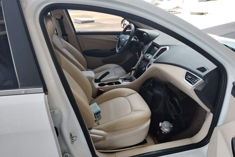Used Chery Arrizo 7 2015 1.6L CVT Zhiling Edition Right Front Seat