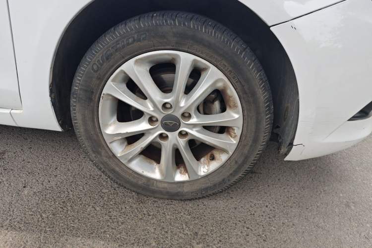 Used Chery Arrizo 7 2015 1.5T Manual ZhiShang Edition Right Front Wheel Hub