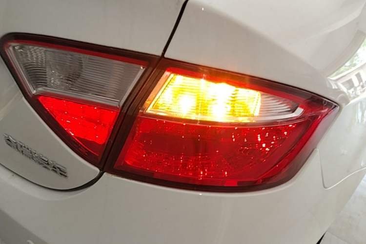 Used Chery Arrizo 7 2015 1.6L Manual Zhi Ling Edition Right Rear Taillight