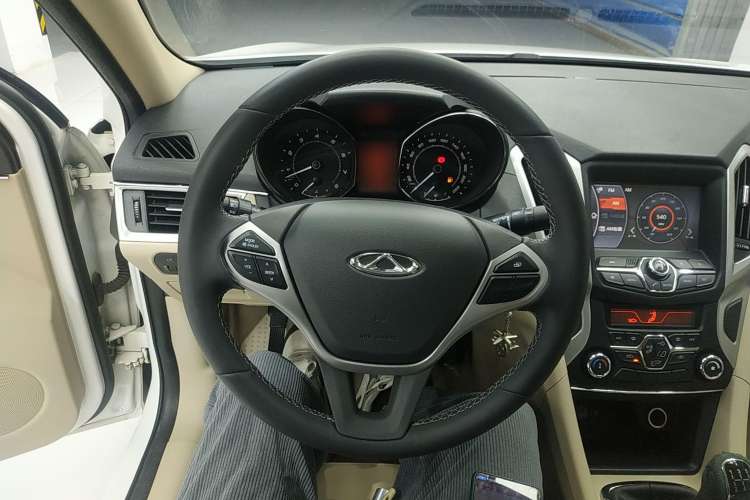 Used Chery Arrizo 7 2015 1.6L Manual ZhiShang Edition Steering Wheel