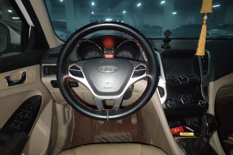 Used Chery Arrizo 7 2015 1.6L Manual ZhiShang Edition Steering Wheel