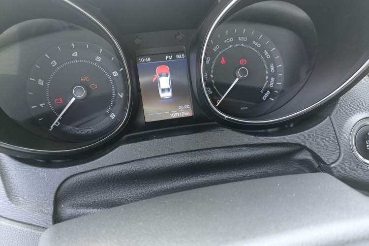 Used Chery Arrizo 7 2016 1.5T Manual ZhiXiang Edition Odometer Close Up