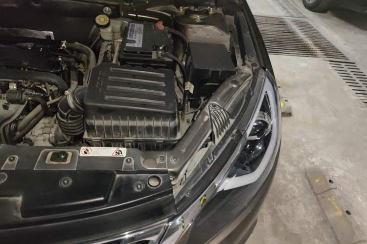 Used Chery Arrizo 7 2016 1.6L CVT ZhiShang Edition Engine Bay Left