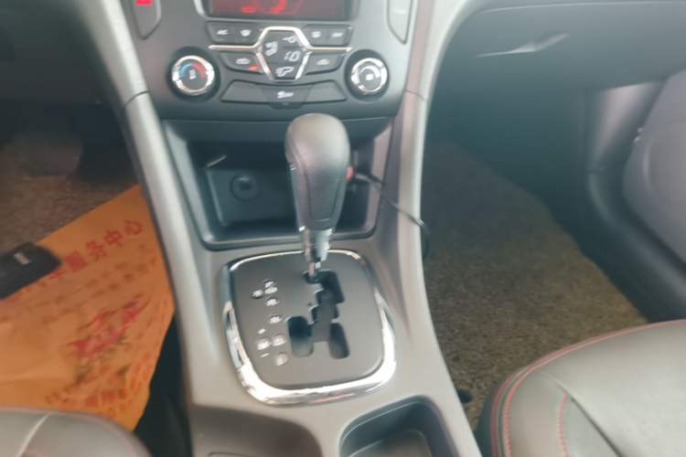 Used Chery Arrizo 7 2016 1.6L CVT ZhiShang Edition Gear Lever