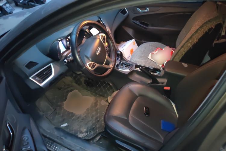 Used Chery Arrizo 7 2016 1.6L CVT ZhiShang Edition Left Front Seat