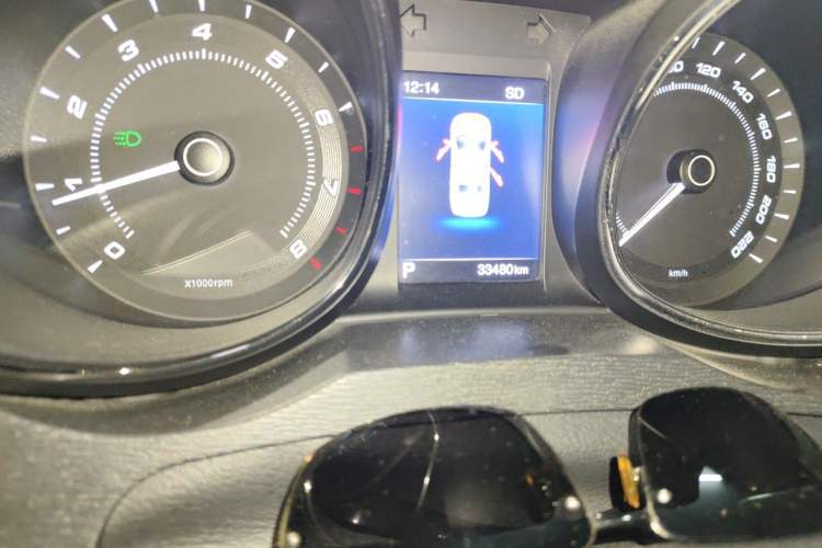 Used Chery Arrizo 7 2016 1.6L CVT ZhiShang Edition Odometer Close Up