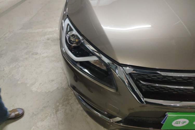 Used Chery Arrizo 7 2016 1.6L CVT ZhiShang Edition Right Front Headlight