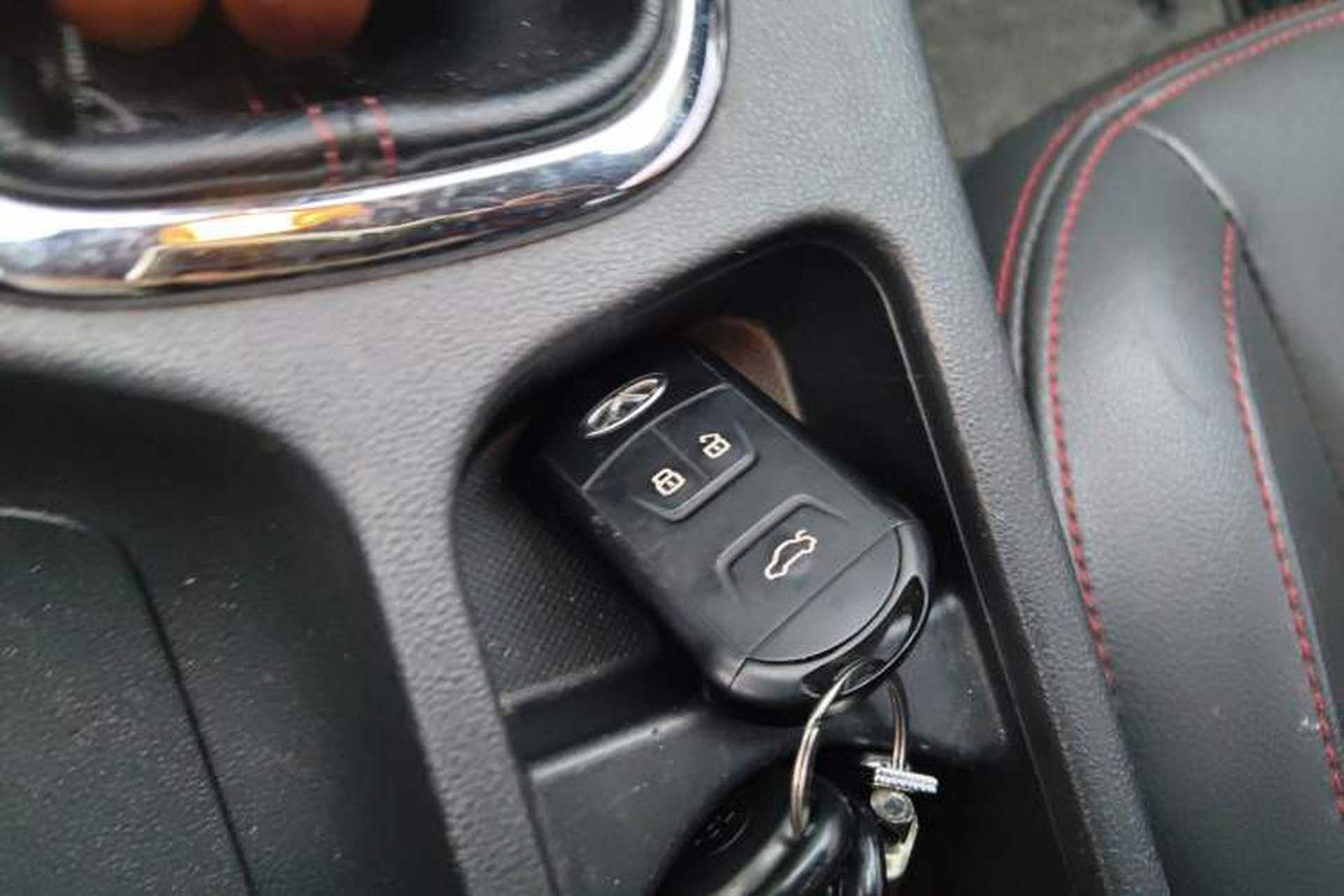 Used Chery Arrizo 7 2016 1.5T Manual ZhiShang Edition Vehicle Key