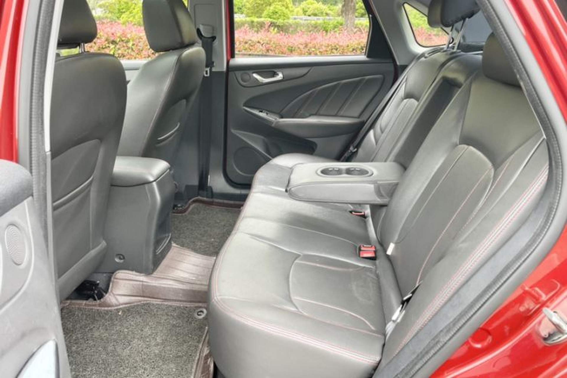 Used Chery Arrizo 7 2016 1.6L CVT ZhiShang Edition Interior 3