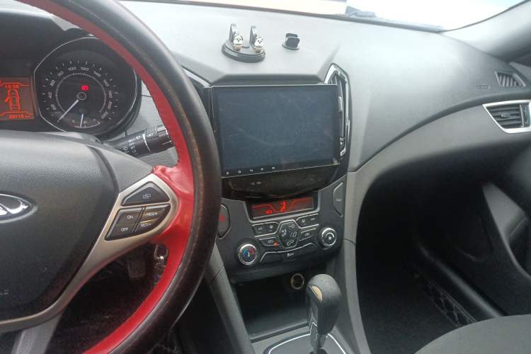 Used Chery Arrizo 7 2016 1.6L CVT Zhiling Edition Audio And AC Panel