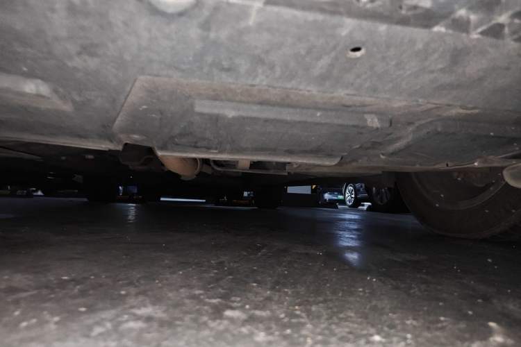 Used Chery Arrizo 7 2016 1.6L CVT ZhiShang Edition Chassis Front
