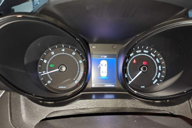Used Chery Arrizo 7 2016 1.6L CVT ZhiShang Edition Instrument Cluster
