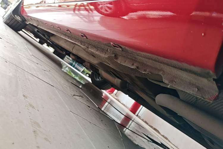 Used Chery Arrizo 7 2016 1.6L CVT ZhiShang Edition Left Side Sill