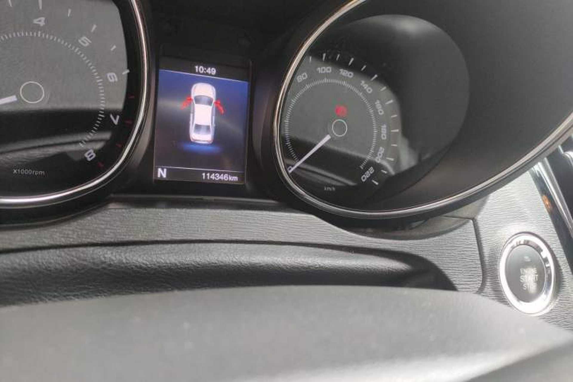 Used Chery Arrizo 7 2016 1.6L CVT ZhiShang Edition Odometer Close Up