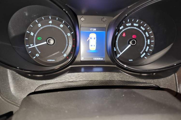 Used Chery Arrizo 7 2016 1.6L CVT ZhiShang Edition Odometer Close Up