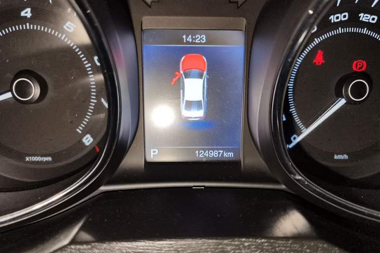 Used Chery Arrizo 7 2016 1.6L CVT ZhiShang Edition Odometer Close Up