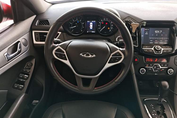 Used Chery Arrizo 7 2016 1.6L CVT ZhiShang Edition Steering Wheel