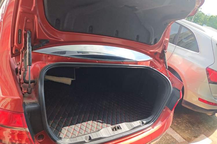 Used Chery Arrizo 7 2016 1.6L CVT ZhiShang Edition Trunk